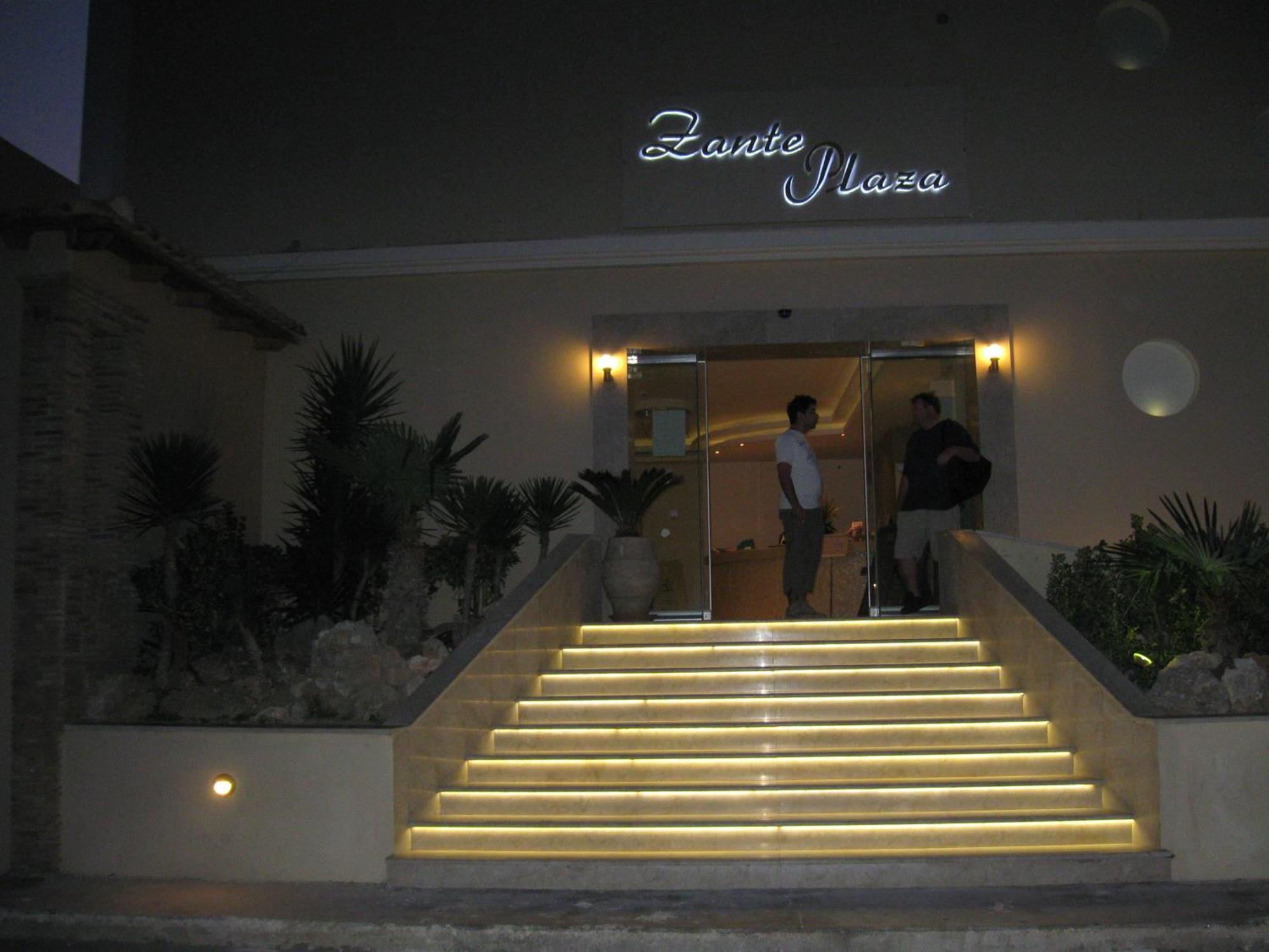 Appart hôtel Zante Plaza &