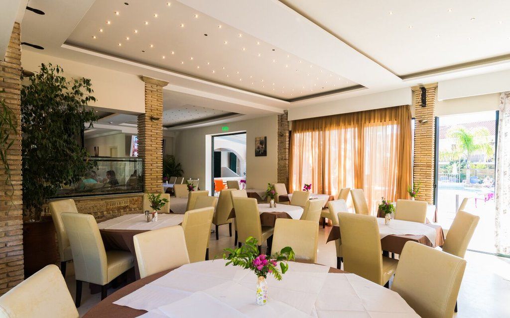 Appart hôtel Zante Plaza & 3*